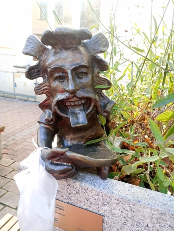 cc7ef450-7a8e-4728-833c-57124eaba8b8