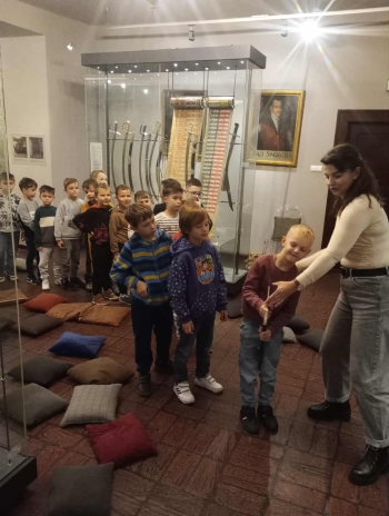 bc2d3887-8bb4-48ee-a31d-5e4821d117de