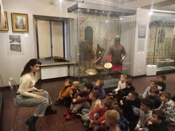 6c46d098-9202-4400-8104-2d67c19d28a2