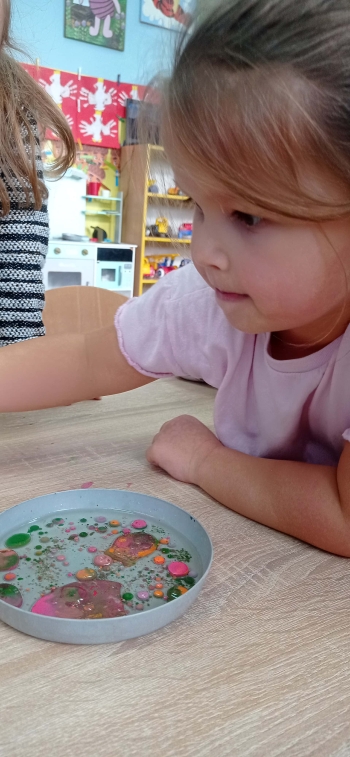 3d248633-6793-48b3-a9ea-a3c8efcea13a