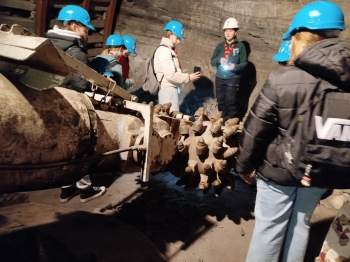 cac66244-9cee-41e4-bf3f-167036981464