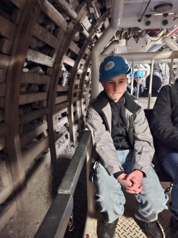 9e2765bb-d50a-4c09-ae40-51e28472e4e2