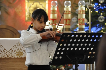 f0e379ee-ef00-49bd-a7e1-408c90ed6bd5