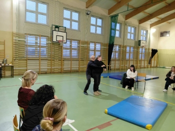 d05d385b-0f02-4a21-8d41-f82e72960476