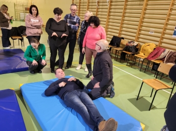 6644f921-64f8-42bf-ae59-c87c6d86fa65