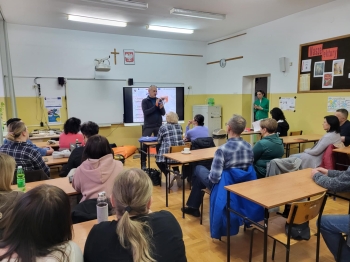 89170ca4-c201-495d-a7da-bce523c91599