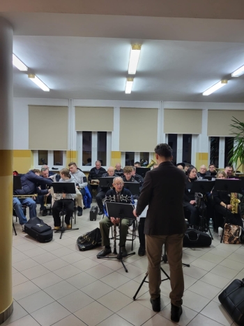 ecf88159-54d8-460b-947f-43f5f65c9720