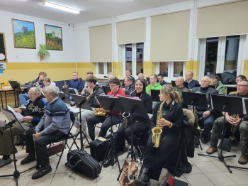 5c2c3d81-aeee-4c75-980d-7c9c7daf3eb0