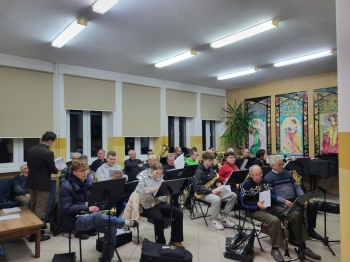 42703f9c-f321-495f-9d9b-fd1a9d375362