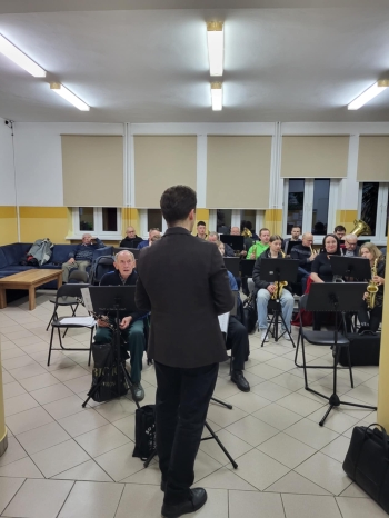 a0c2ddd0-0f42-4b87-9b3c-ccbb02df505c