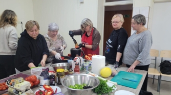 93ae4381-1351-48aa-ab70-4acfb05fca4e