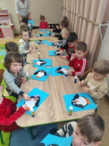 49df1418-8def-493e-b05e-a7d468c69f3c