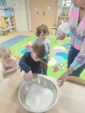 2797a1ca-f77d-48ec-a6f3-5a9a368b3ff1