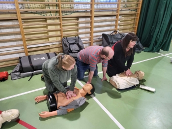 3c13c7df-1ee4-487d-810a-99cdd083696b