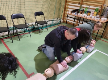 4c61b477-27e4-4530-8d19-0d46e120484e