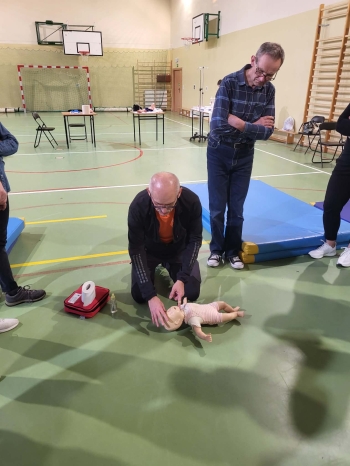 4e7622d8-c15a-4262-9bb8-c535ff7f1433