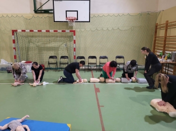 5f71193b-2b5e-4f08-83e9-09facf6bad22