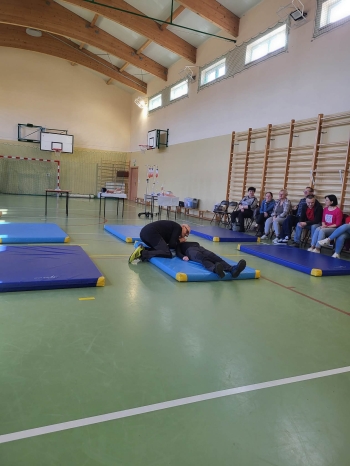 8e15150d-7f7c-40eb-a9b8-384bb963ca2a