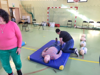 27a6d473-8475-41a5-b499-ba43b4b230e0