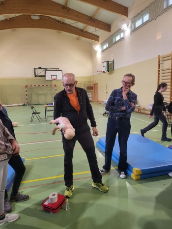 88c49104-ee8d-4a74-80a6-c02985c0cc42