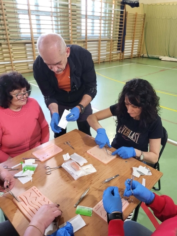 293d4394-ead2-479e-8c51-049f2e2a865c