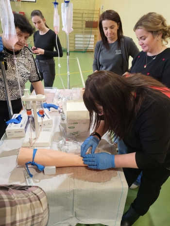 097292d9-dde0-4a5d-85a5-dfd4f6d0b325