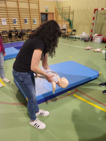 b0094c3f-9d0c-4fcb-b115-efa59f068de6