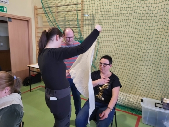 bb235199-e654-4808-9c4b-6489b81ab0bf