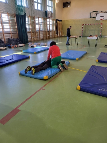 c0917384-640d-4cfd-a94b-823e2efe5f6f