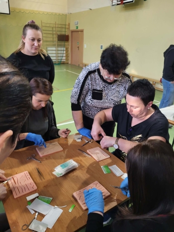 ed7af188-fd15-4d99-a5cb-8ffdaa8605a0