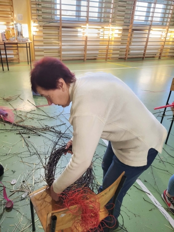 32f7b8a7-ced7-41a4-87a0-0f7bb8616105