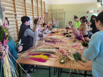 74a33bef-e017-4a68-8b8e-552ad7108332