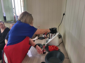 1674d6a4-617d-4212-b067-acd0280bf9df