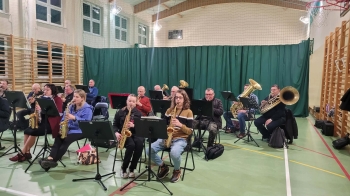 2565c437-850a-426d-8c6e-7e2df43d7205