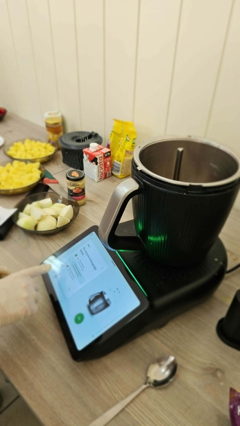 74e3097b-1850-44a4-8130-ca6f78483530