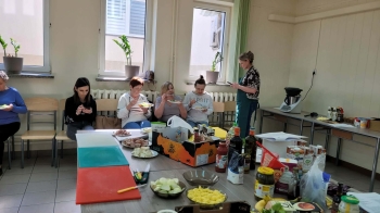 404e8ce2-2204-4345-a36d-f4bb0128e226