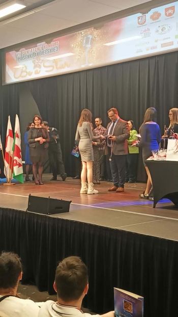 8febe458-9466-4c20-be6f-563c108aa012