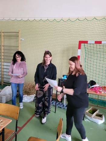 1abd6383-386e-4634-bb9a-9b592e7ce174