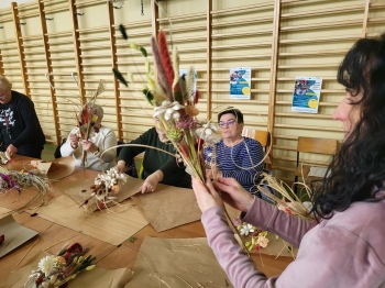 5c6a41dd-dac0-4834-ad5e-7f25379d2fef