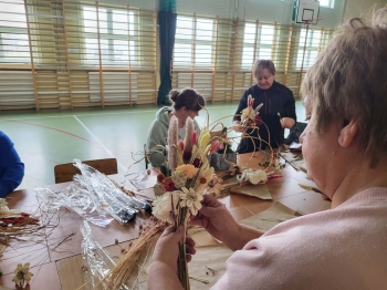 8d092595-3850-4e95-827c-e3a7ab5f1979