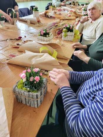 8f33bc9b-4da8-45b4-b87e-9efa9db238ba