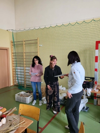 9c0a6280-11a3-417d-9191-a54fa25116f2