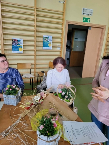 dbf0d5c2-e2ca-4aaa-8b39-d0526413325d