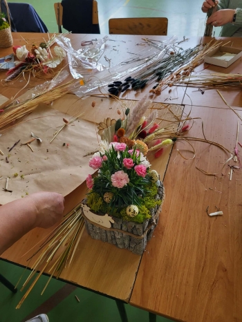 ec352667-eacf-4f7e-b349-09b49bbcd12c