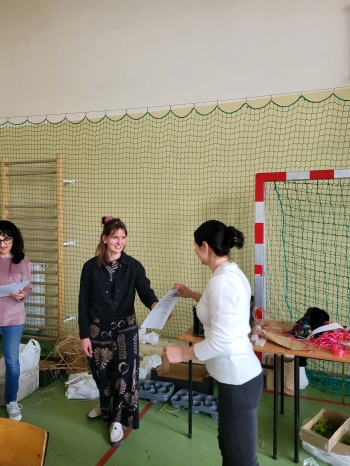 f70b5144-d555-4f09-a2e9-4a81d329c399