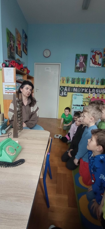 f20e992d-b83d-49a0-bceb-c3a11a1cd5f4