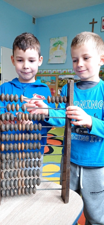 28aab782-e255-49b8-b7a4-a06fe0f69865