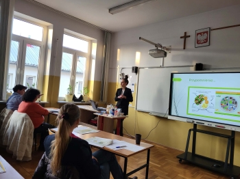 9526b7d4-8772-4044-a0bb-3121d1388799