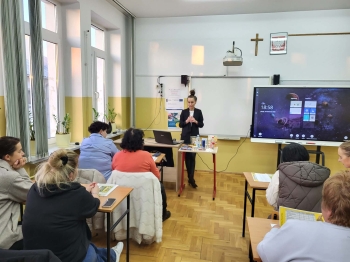 de828561-979d-4d0c-90e2-aba67d06f2f9