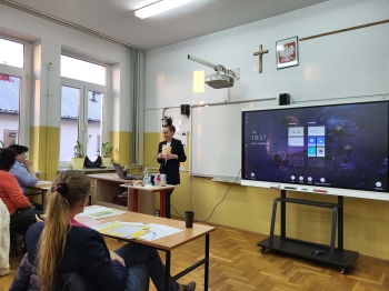 f557b7e8-618e-4a55-9fdc-a5949fd1ec5e